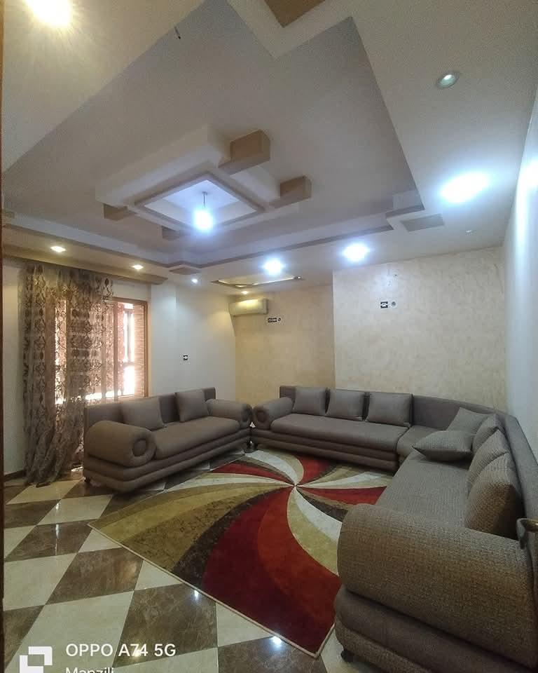 Property-showcase